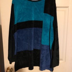 2x long sleeve color blocked shirt
